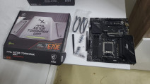 MSI MAG X670E TOMAHAWK WIFI AM5 DDR5 6600M(OUTLET)